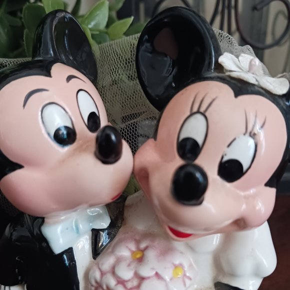 Vintage Disney China Mickey and Minnie Wedding Figurine - Picture 2 of 10